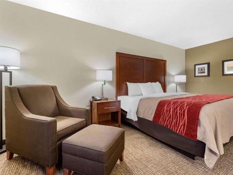 Comfort Inn Splash Harbor Bellville Exterior foto
