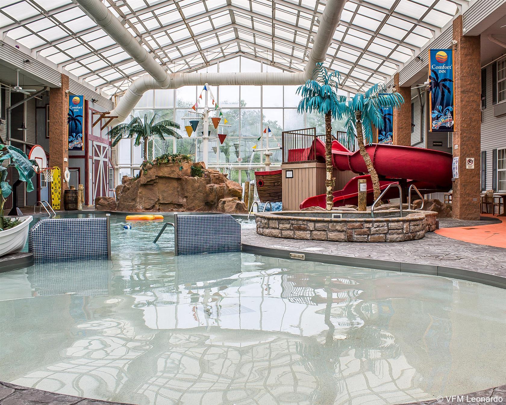 Comfort Inn Splash Harbor Bellville Exterior foto